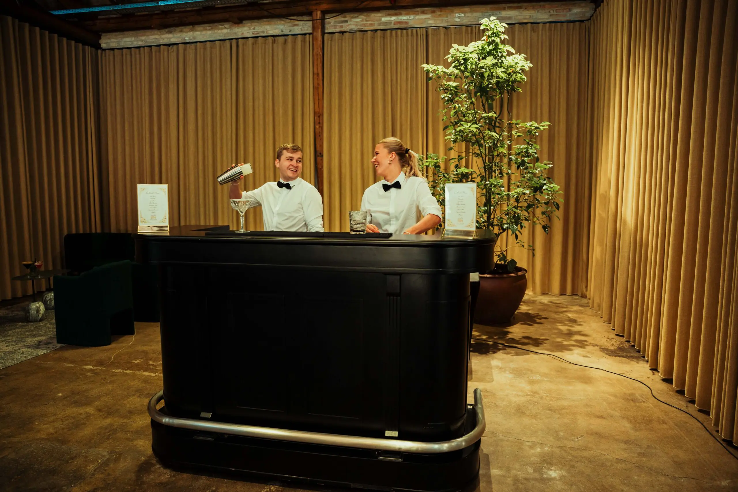 Bargroup-Michael Køge-00053-6879 x 4586